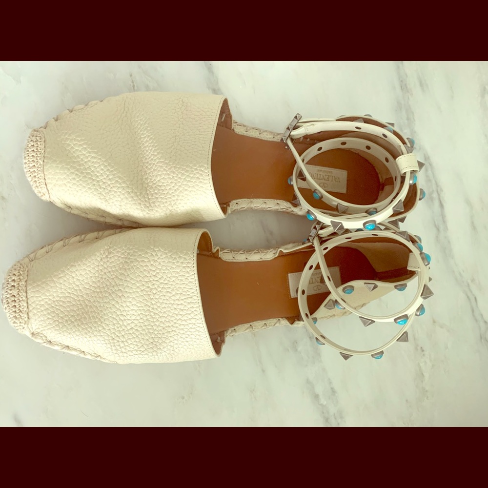 valentino rockstud rolling espadrille flats